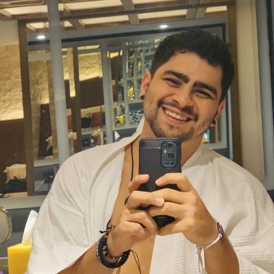 ZamoZQ's profile picture. 