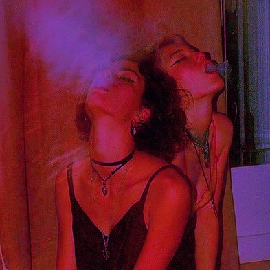 two bimbos ( “.” and “~” ) who overshare in a cornudaposting kind of way :) we stan a la nathy and campari