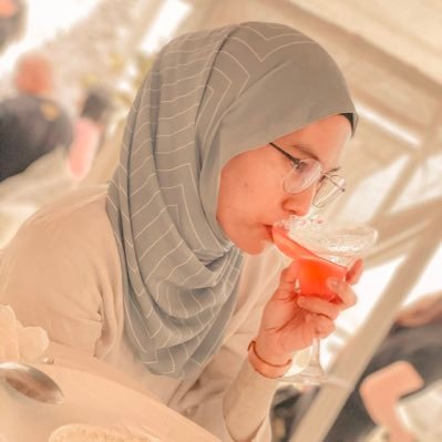 adavyah_halim's profile picture. Too glam to give a damn 🪶