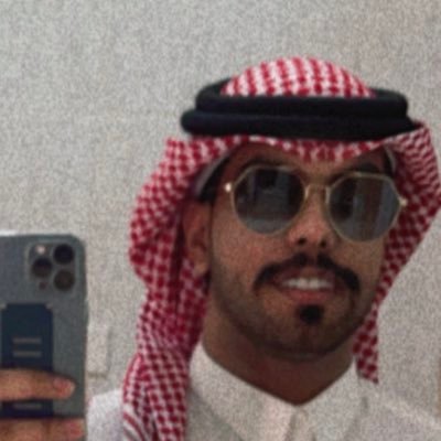 أوعدك مآ دآم ربي مد بأنفاسي ،، إنكبقلبينبض لآ يمكن أنسآه !