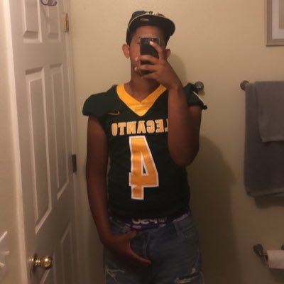 Student-Athlete at Lecanto High | 🏈🏋🏽‍♂️ |TE/LB | c/o 2024 | 6’1 | 195lb | 352⭐️