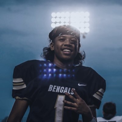 Slot receiver @ Blythewood High School & TTO 18u 7v7 | c/o 2023 | 4.6 GPA