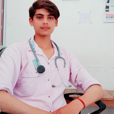 Rajputana Boy👑
🔥Royal Blood🩸
🔥Attitude😎
💪Gym Addicted🏋️
😘 Single ♥️
😍Wish Me 🎂4may 🎂