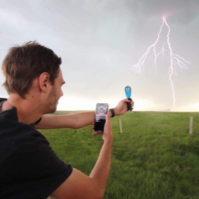 Central IL storm chaser. Lover of coffee!