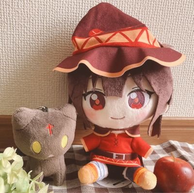 Hello, I post photos that I think are cute of Megumin, if there is any problem with what I upload you can send me a DM ^^ ❤️