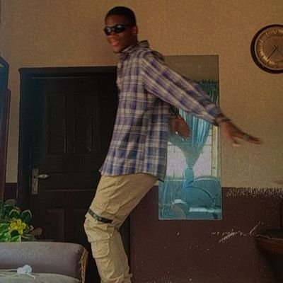 e_divineee's profile picture. Law student, Rap Artist, part-time war god