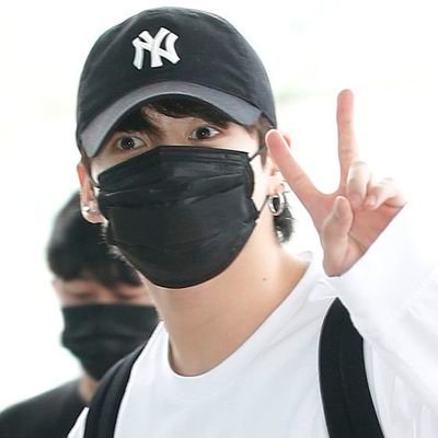 LuanaPa92382450's profile picture. Army💜💜💜💜💜💜💜:(
Paraguay 🇵🇾🍓
내 목숨보다 방탄소년단을 사랑해😍😍💜