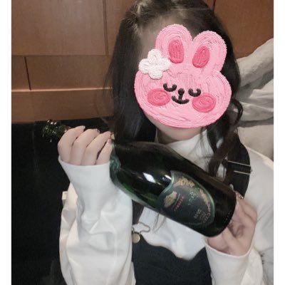 お酒🍶/ネイル💅/ゲーム🎮/バイク🏍/旅行✈️/20代前半🥰/ 実家で猫🐱5匹飼ってます ฅ ˆ. ̫.ˆ ฅ