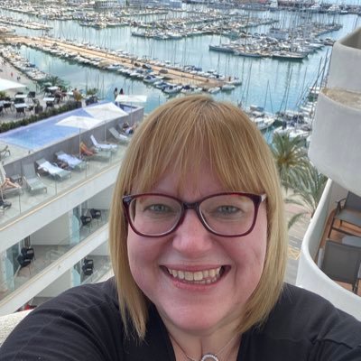 Transformation Manager - NHS Wales Executive 6 Goals UEC. National SDEC lead. Passionate about teamwork. All Views expressed are my own opinion. 💙
