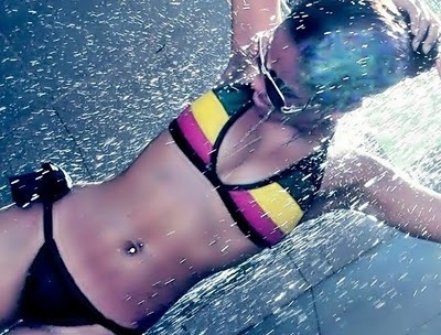 UMA PESSOA CHEIA DE OUSADIA & ALEGRIA , QUE AMA MUITO O NEYMAR ! *-* viida s2