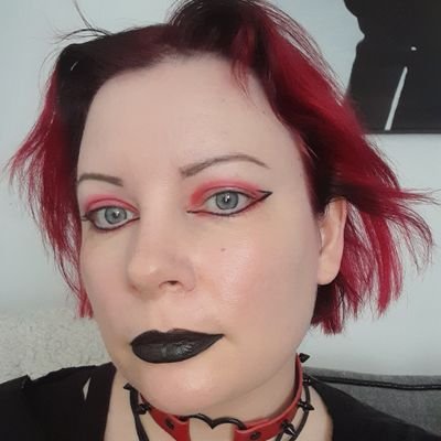 april1st1334's profile picture. I'm Goth/metal 💀 live in 🇬🇧I live for 🎶 esp grunge, goth, punk, rock, metal. 🐱 lover. eclectic witch & heathen.