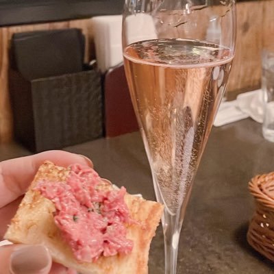 mimo0707k's profile picture. ゲームと海外ドラマが好きな脳内サバイバーの人。猫が好き。