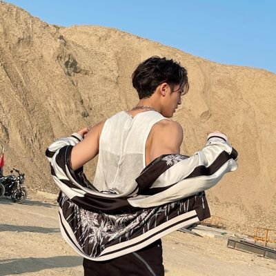 _Arinyaaa's profile picture. MULTIFANDOM✨