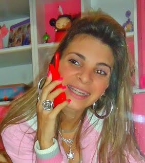 Loira, 21 anos , funk, chocolate & namoro ;*