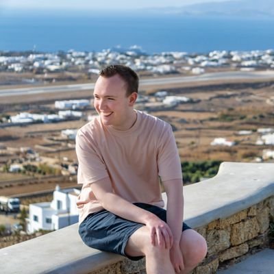 sirshady88's profile picture. 28 | Software Developer @sparkuniverse | Co-Founder @MythicalNetwork | @shady_cast Owner | Instagram: sirshady88