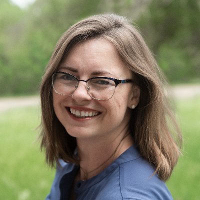 Author of NF/poetry for kids. Former journalist. NO WORLD TOO BIG ('23), OUTDOOR FARM, INDOOR FARM ('24). Rep: @emilyreads. https://t.co/Tfxpo9oWcg
