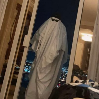 DrewwwwTh's profile picture. 