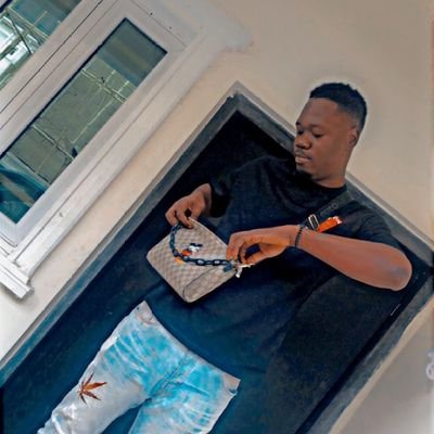 Unclesol_o's profile picture. https://t.co/wMVohtrdXH