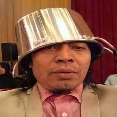 finoods's profile picture. here to share anything related to foods i love and have eaten 🍟🤍🍭