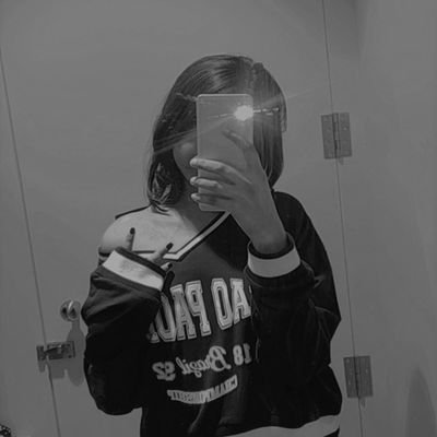 prakrititty1's profile picture. ...