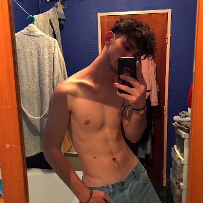 Compte dédié aux beaux garçons/ account dedicated to cute boys