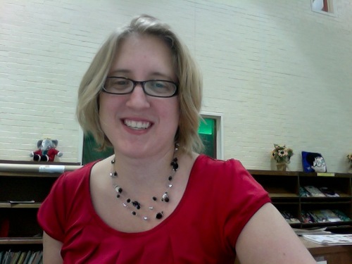 Elem Teacher Librarian (K-4). National Board Certified Librarian. Love books, STEAM, technology and teaching students.