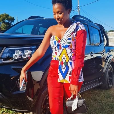 Sindeksiez's profile picture. I am wise enough and strong enough to grow from my pain..