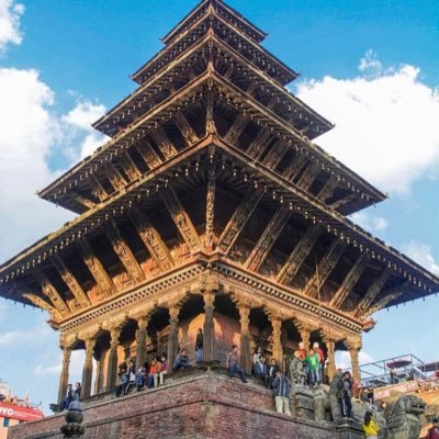 नाम:- सरस्वती थर:- गुरुङ (साप्कोटा), वंसज :- नेपाली नागरिक जन्मस्थान:- गण्डक क्षेत्र