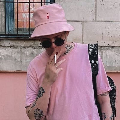 Кирилл Розовый Фламинго Profile