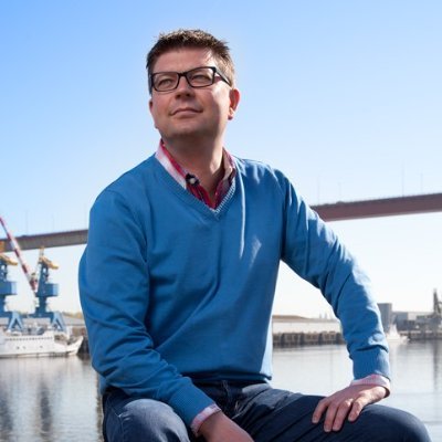 CEO d'Inov-On où nous cultivons une certaine idée du bonheur
Nous expérimentons et accompagnons les transformations collaboratives et eco-sociétales