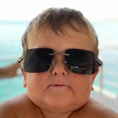 Candinskyy's profile picture. Shrek