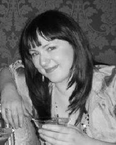 cake baker. booty shaker. story maker. partner & copywriter @word_herd