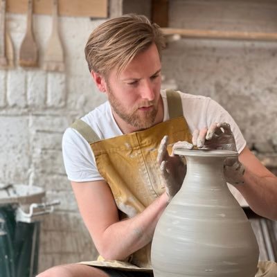 Ceramicist | Follow https://t.co/QFR6a9TKar