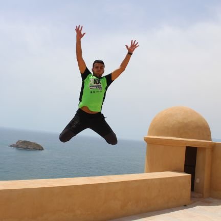 bilalhomami's profile picture. En continuo aprendizaje. Estudio, reflexión, práctica (acierto y error), análisis, aprendizaje, crecimiento. Deporte para una mejor Educación.