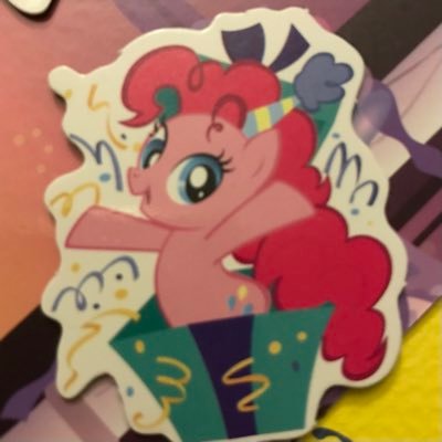 ponies and magnets (cw: dark humor, not intended for children) run by @fIoorbored