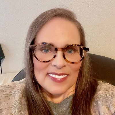 PR_RisingStar's profile picture. Lover of #PR, #SocialMedia, #Sustainability, #HighTechGadgets, #RenovationTV, & #photography. Bachelor Degree in Communication & Certificate in Public Relations