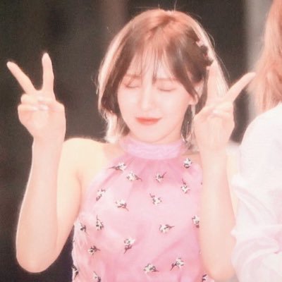 jetaimedereverk's profile picture. ˚⋆ ꒰১ 𓈒 𝑗𝑎𝑒ℎ𝑦𝑢𝑛 /𝑑𝑜𝑦𝑜𝑢𝑛𝑔 /𝑤𝑖𝑛𝑡𝑒𝑟 /𝑟𝑒𝑑 𝑣𝑒𝑙𝑣𝑒𝑡 /𝑗𝑒𝑛𝑛𝑖𝑒 𓈒 ໒꒱⋆˚