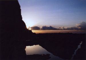 polarcircle01's profile picture. 映画監督・蔭山周(かげやましゅう)を代表とする新日本映画ユニット。ポーラーサークルとは一般に北極圏・南極圏の意で、それぞれの分野での「極み」を目指し、かつ偏ることなくそこでの「中心」を志した活動集団である。今後も新しい才能を発掘し、21世紀にふさわしい企画を展開していく。