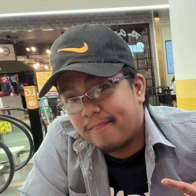 A simple man with a simple dream
Ohh a streamer too,can follow me at https://t.co/xjQeej1H0L
own by beautiful partner @pikupikoo ❤️