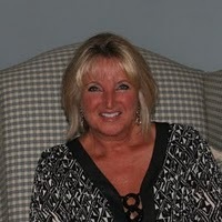 Carrieoka's profile picture. 