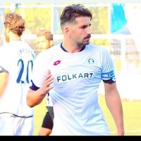 tota (@oztanserdar) Twitter profile photo