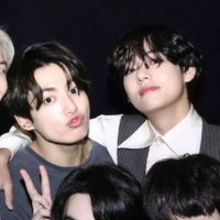 cupoftae&kookie ♡𐤀(@cupoftae_kookie) 's Twitter Profile Photo