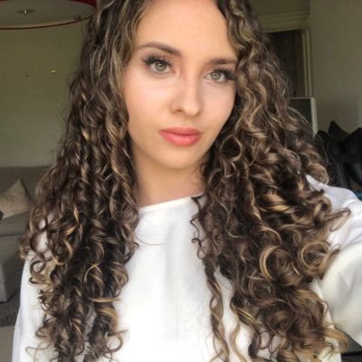 learnwithlucy_'s profile picture. 