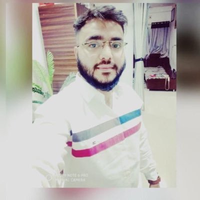 SEO | Digital Marketer at @Searchonic | Google Analytics Ceritified | Lovers of Lining Shirts | Sufi Songs, #iloveseo