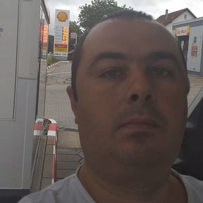 Zoli_Magyarosi's profile picture. 