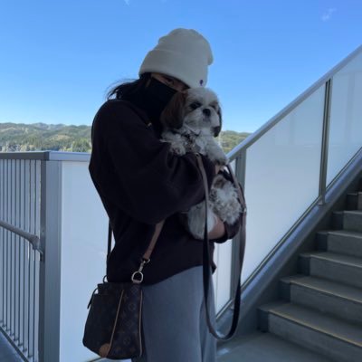 y2MprotDjRtXLtj's profile picture. 友達欲しい笑