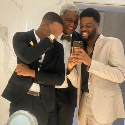 KosisochiO's profile picture. sate sate sate...