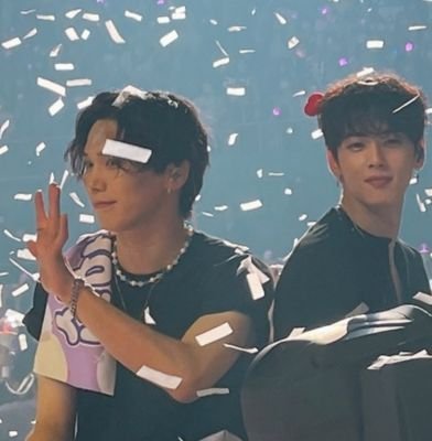 2jiuJgzwuXcWzDm's profile picture. 은우앓이♡라키앓이