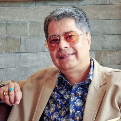 Additional Central PF Commissioner (HQ). Member, Core Group at IC Centre for Governance.
Governing Body Member of PRAYAS. Founder of SUYOJAN, The People's NGO.
