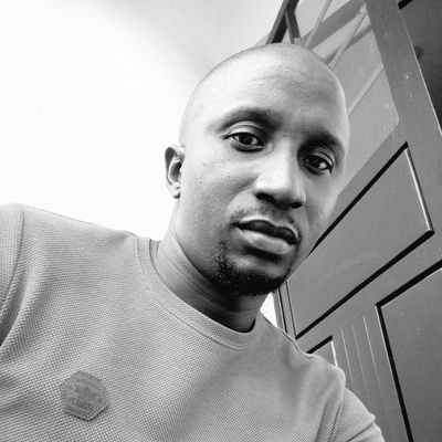 SearlyKe's profile picture. Moneyfesting.